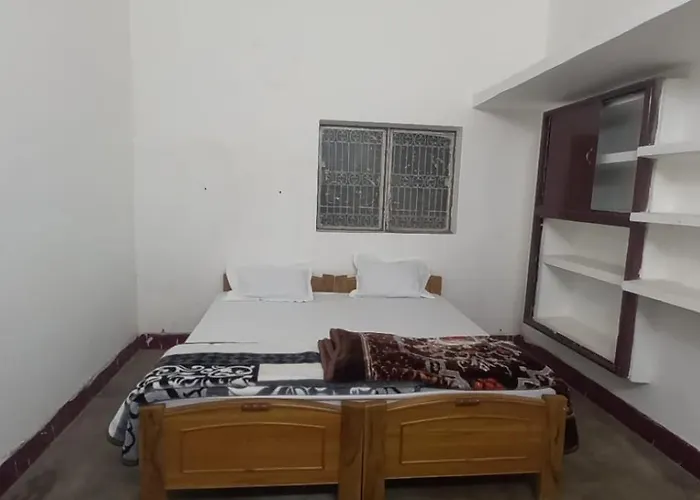 Geetanjali Home Stay